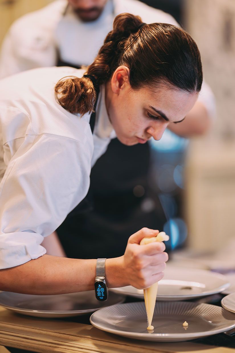 Fotógrafo corporativo en Tenerife, retrato de cocinera profesional